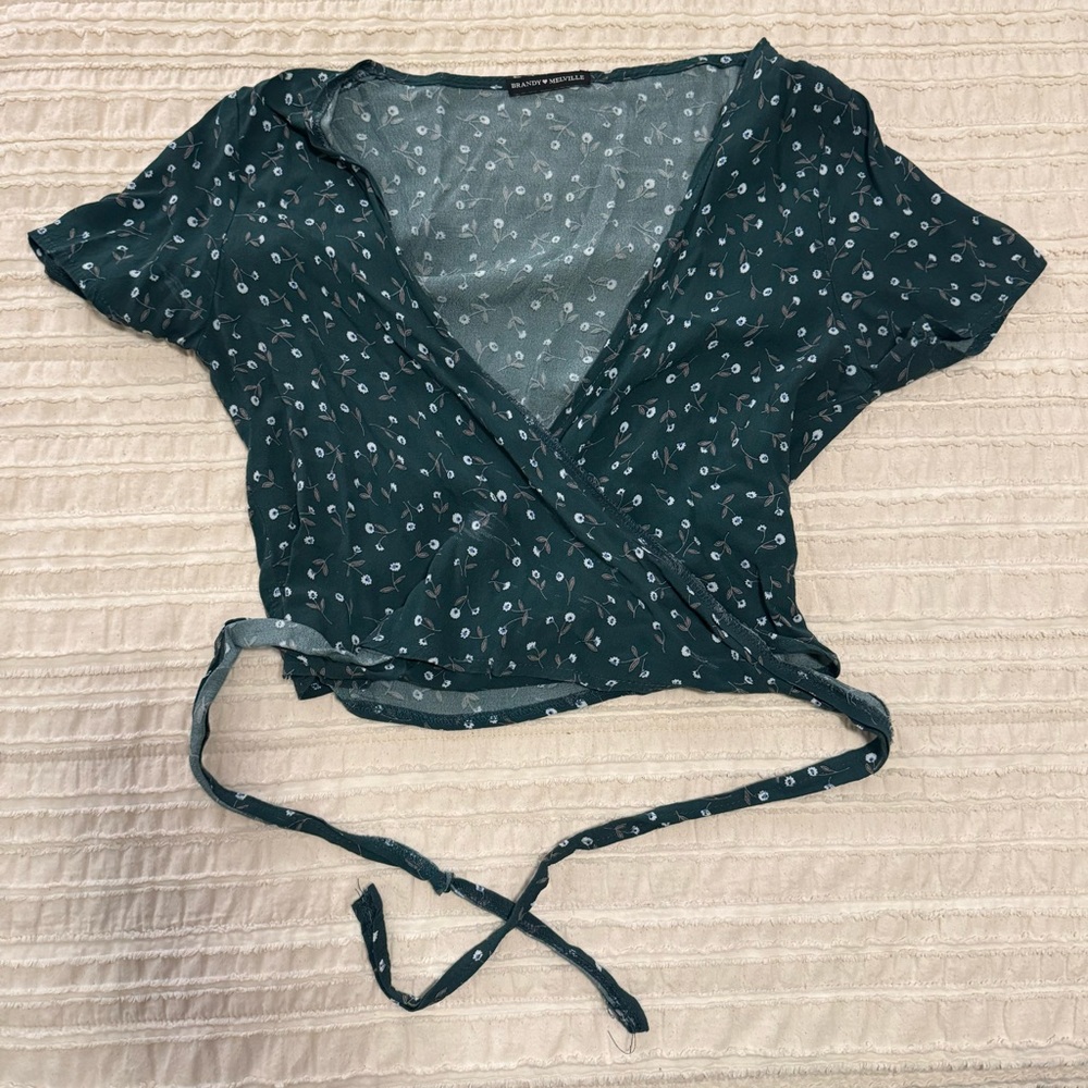 Brandy Melville tie top